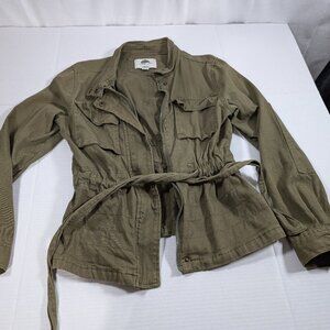 1 Sunset Lane Women's Cargo Belted Jacket Medium Army Green **